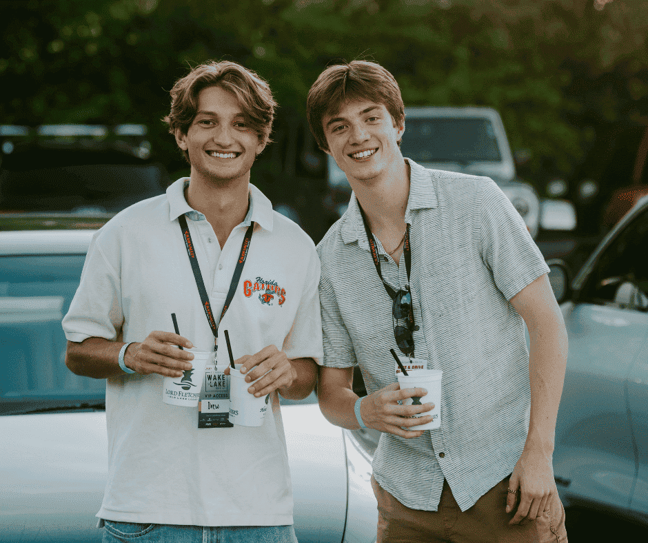 Gallery Image - Two person's enjoying the visit