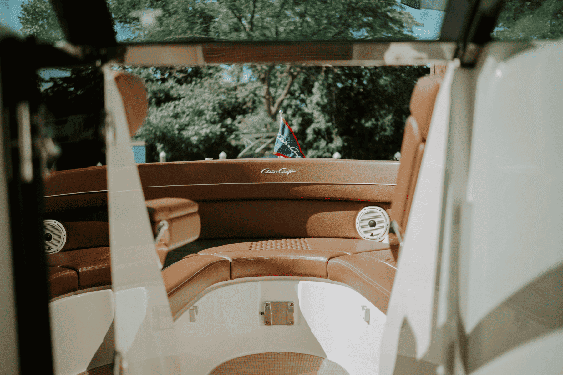 Gallery image - Boat Interior view